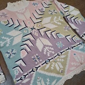 VTG Snowflake Sweater Sz M  Embroider Fair Isle Mock Scalloped Trim Turtleneck